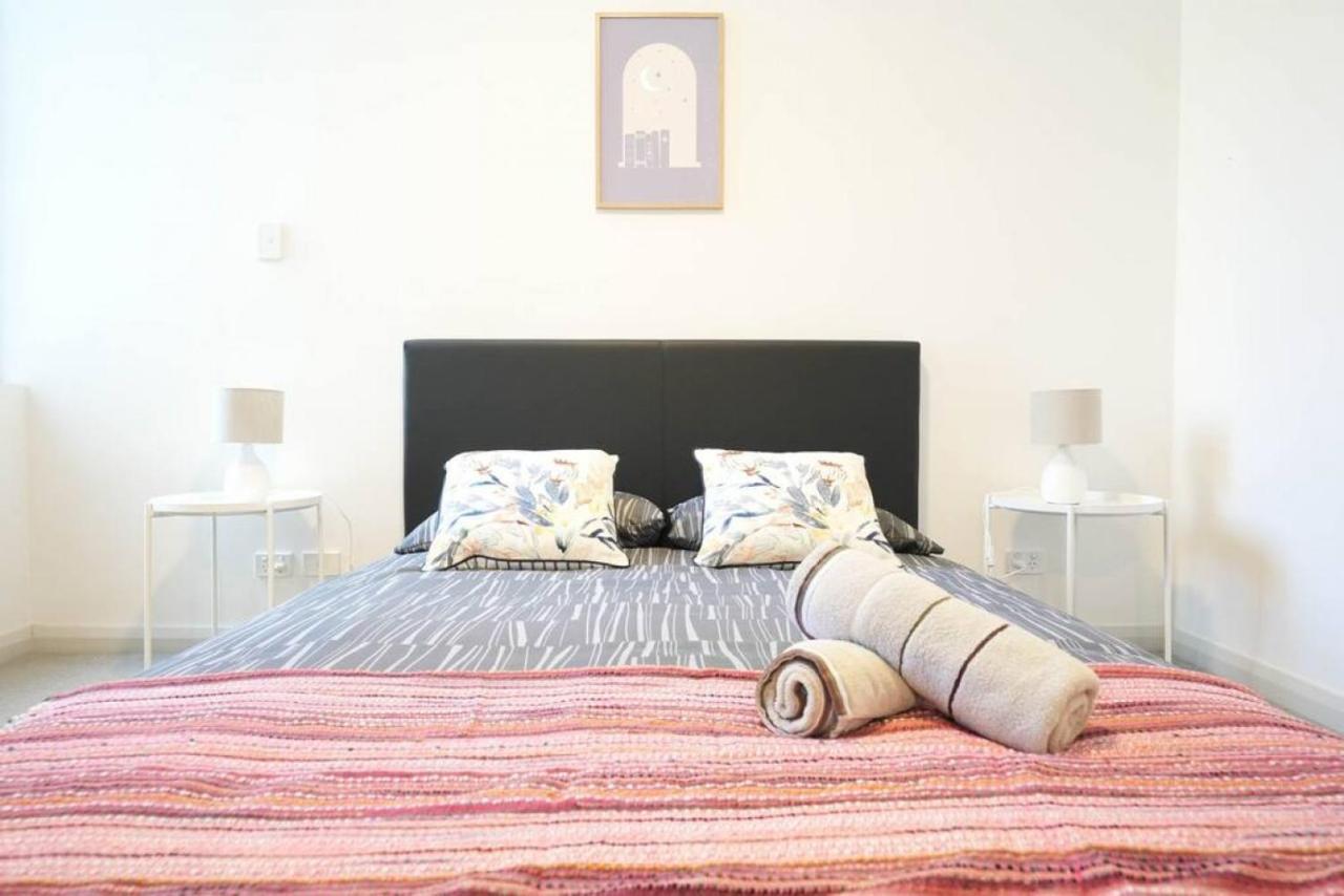 Adorable One Bedroom In Heart Of Wwp Apartment